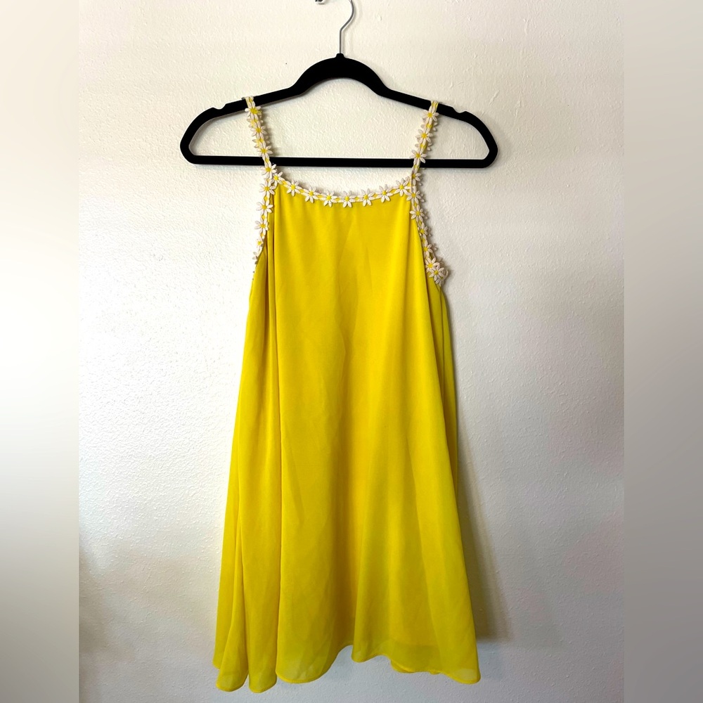 VINTAGE butter yellow daisy mini dress